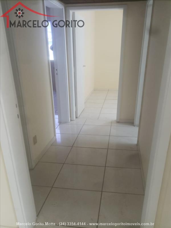 Apartamento para Alugar no Comercial em Resende